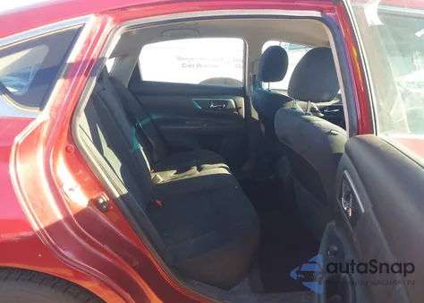 2015 Nissan Altima 2.5/2.5 S/2.5 Sl/2.5 Sv z USA, uszkodzony, nr VIN 1N4AL3AP6FC454114